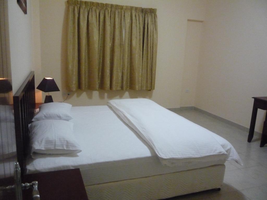 Hamasa Plaza Hotel Al Buraimi Exterior photo
