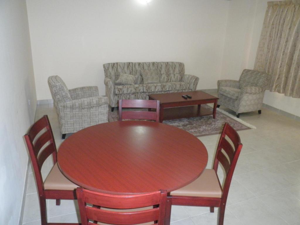 Hamasa Plaza Hotel Al Buraimi Room photo